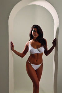 ART 1006 - CRIS LATINA